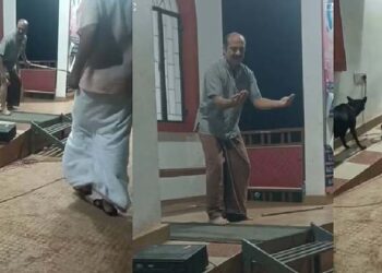 ഞങ്ങളിലൊന്നിനെ തൊട്ടുകളിച്ചാൽ…തെരുനായക്കെതിരായ നാടകത്തിനിടെ നടനെ നായ കടിച്ചു,അഭിനയത്തിന്റെ ഭാഗമെന്ന് കരുതി രക്ഷിക്കാതെ കാണികൾ