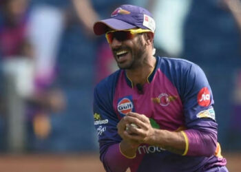 എന്തിനാണ് അപമാനം സഹിച്ച് ഇങ്ങനെ നിൽക്കുന്നത്, ഇന്ത്യയുടെ രണ്ട് സൂപ്പർതാരങ്ങൾ ഉടൻ വിരമിക്കും: മനോജ് തിവാരി