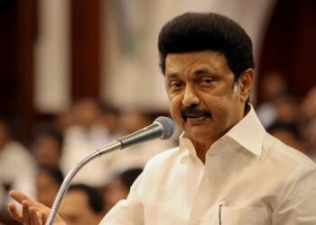 എസ്ഐആർ നടത്തിയാൽ പണി പാളും ; നിർത്തിവെക്കാൻ പ്രമേയം പാസാക്കി തമിഴ്നാട് സർക്കാർ ; സുപ്രീം കോടതിയെ സമീപിക്കും