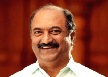 സംസ്ഥാനത്തിന്റെ പ്രധാന വരുമാനം മദ്യവും പെട്രോളും ; മദ്യത്തിന് വിലകൂട്ടാത്തതിന് കാരണം രാസലഹരി വ്യാപിക്കുമെന്ന ഭയം കൊണ്ടെന്ന് ധനമന്ത്രി