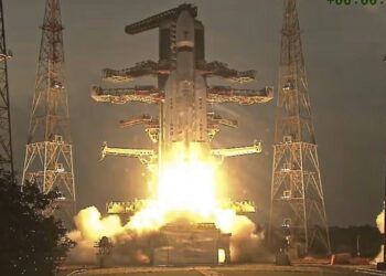 വാനം താണ്ടി ഐഎസ്ആർഒയുടെ ‘ബാഹുബലി’ ; ഏറ്റവും ഭാരമേറിയ ഉപഗ്രഹം ഭ്രമണപഥത്തിലെത്തിച്ചു ; സിഎംഎസ്-03 ഗുണകരമാകുന്നത് നാവികസേനയ്ക്ക്