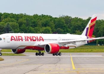 യുഎസിൽ നിന്നും ഡൽഹിയിലേക്ക് വന്ന എയർ ഇന്ത്യ വിമാനത്തിന് സാങ്കേതിക തകരാർ ; മംഗോളിയയിൽ അടിയന്തര ലാൻഡിങ്