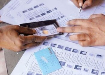 ഇന്നുമുതൽ ബിഎൽഒമാർ വീട്ടിൽ വരും ; രാജ്യത്തെ 12 സംസ്ഥാനങ്ങളിൽ  എസ്ഐആറിന് തുടക്കമായി ; ശ്രദ്ധിക്കേണ്ട കാര്യങ്ങൾ ഇങ്ങനെ