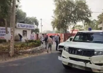 വീടിനുള്ളിൽ സൂക്ഷിച്ച 2,500 കിലോഗ്രാം സ്ഫോടക വസ്തുക്കൾ കണ്ടെത്തി ; പിന്നിൽ ജെയ്‌ഷെ മുഹമ്മദ് ; തകർത്തത് വൻ ഗൂഢാലോചന