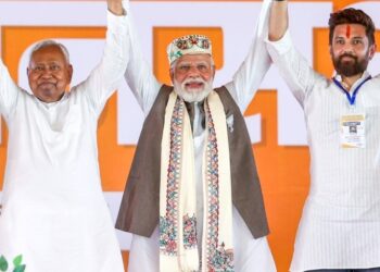 ബീഹാറിൽ മന്ത്രിസഭാ രൂപീകരണ ഫോർമുല അന്തിമമായി ; ബിജെപിക്ക് 15 മന്ത്രിമാർ ; ഒരു വനിത ഉപമുഖ്യമന്ത്രിയാകുമെന്നും സൂചന