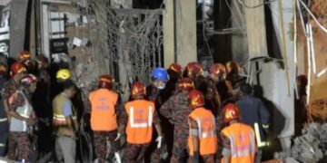 ബംഗ്ലാദേശ് തലസ്ഥാനത്ത് ഭൂചലനം ; 10 മരണം