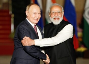 ഇനി ഇന്ത്യയുടെയും റഷ്യയുടെയും നാവികസേനകൾ പരസ്പരം വിഭവങ്ങൾ പങ്കുവെയ്ക്കും ; ഇന്ത്യയുമായി ‘റെലോസ്’ സൈനിക കരാറിൽ ഒപ്പുവയ്ക്കാൻ ഒരുങ്ങി റഷ്യൻ പാർലമെന്റ്