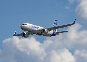 എയർബസ് വിമാനങ്ങളിൽ അടിയന്തര മാറ്റങ്ങൾക്ക് ഉത്തരവിട്ട് ഡിജിസിഎ ; മാറ്റം നടപ്പിലാക്കുന്നത് വരെ സർവീസ് നടത്തരുതെന്നും ഉത്തരവ്