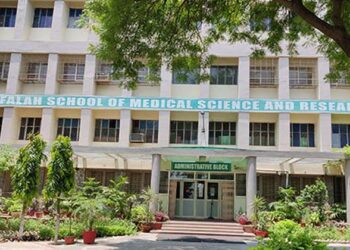 അൽ-ഫലാഹ് സർവകലാശാലയ്ക്കടുത്ത് തിരച്ചിലുമായി 800 ലധികം പോലീസ് ഉദ്യോഗസ്ഥർ;ക്യാമ്പസ് ലാബ് ബോംബ് നിർമ്മാണ കേന്ദ്രമായോ?മൂന്ന് ഡോക്ടർമാർ കൂടി പിടിയിൽ