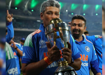 ആഭ്യന്തര ക്രിക്കറ്റിൽ 11167 റൺസ്, പക്ഷേ ഇന്ത്യയ്ക്കു വേണ്ടി കളിക്കാൻ സാധിക്കാത്ത നിർഭാഗ്യവാൻ; പരിഭവങ്ങളില്ലാത്ത മനുഷ്യൻ; അമോൽ മസുംദാർ ഹീറോയാടാ ഹീറോ