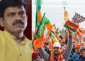 അന്തിമവിജയം ഇന്ത്യൻ നാഷണൽ കോൺഗ്രസിനായിരിക്കുമെന്ന് സന്ദീപ് വാര്യർ; കണ്ണുനീർ തുടയ്ക്കൂ എന്ന് സോഷ്യൽമീഡിയ