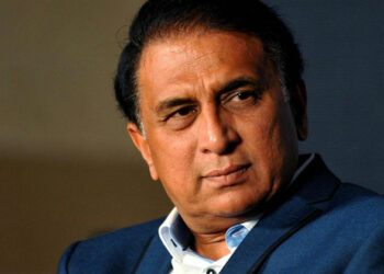 ദയവ് ചെയ്ത് അങ്ങനെയുള്ള മണ്ടത്തരം ആരും പറയരുത്, വനിതാ ടീമിനെ 83 ലെ ലോകകപ്പ് വിജയവുമായി താരതമ്യം ചെയ്യരുത്; കാരണങ്ങൾ നികത്തി സുനിൽ ഗവാസ്‌കർ