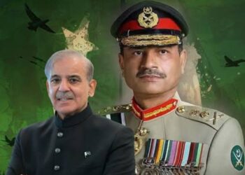 പാകിസ്താനിൽ ഭരണഘടന ഭേദഗതി ചെയ്യാൻ ഒരുങ്ങി ഷഹബാസ് ഷെരീഫ് ; നീക്കം അസിം മുനീറിന് സ്ഥാനം നഷ്ടപ്പെടാതിരിക്കാൻ