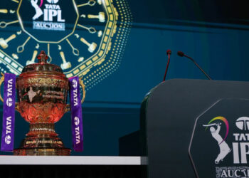 ഇനി കളികൾ വേറെ ലെവൽ, 23 കോടി രൂപക്ക് നിലർത്തിയ സൂപ്പർതാരം ടീമിന് പുറത്തേക്ക്; ലേലത്തിൽ നടക്കാൻ പോകുന്നത് യുദ്ധം