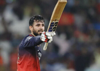 മോശം ഫോമിൽ നിന്ന സമയം, രക്ഷിച്ചത് ആ ചെന്നൈ സൂപ്പർ കിങ്‌സ് താരത്തിന്റെ ഉപദേശം; ജിതേഷ് ശർമ്മ പറഞ്ഞത് ഇങ്ങനെ