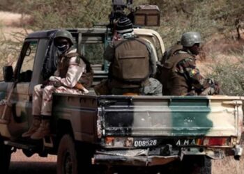 മാലിയിൽ അഞ്ച് ഇന്ത്യക്കാരെ തട്ടിക്കൊണ്ടുപോയി; അൽഖ്വയ്ദ, ഐസിസ് സംഘങ്ങളാണ് പിന്നിലെന്ന് സംശയം