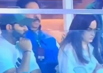 എനിക്ക് പാസ്വേഡ് നോക്കാൻ അല്ലെ അറിയൂ, ഓർത്തിരിക്കാൻ പറ്റില്ലല്ലോ; രോഹിത്തും നിത അംബാനിയും ഭാഗമായ വീഡിയോ ചർച്ചയാക്കി സോഷ്യൽ മീഡിയ