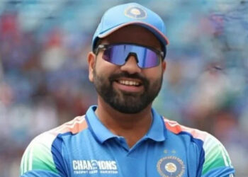 98 റൺസ് അകലെ കാത്തിരിക്കുന്നത് ചരിത്രം, സച്ചിനും കോഹ്‌ലിയും അടങ്ങുന്ന ലിസ്റ്റിലെത്താൻ അവസരം