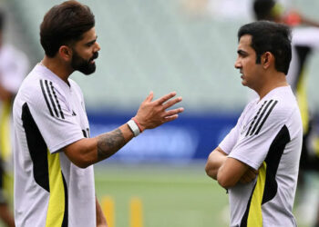 ഒരു പ്രശ്നവും ഇല്ലാതെ പോയ സിസ്റ്റം, ഇപ്പോൾ എല്ലാം നശിപ്പിച്ചു; മാനേജ്‌മെന്റിനെതിരെ വിമർശനവുമായി വിരാട് കോഹ്‌ലിയുടെ സഹോദരൻ; ട്വീറ്റ് ചർച്ചയാകുന്നു