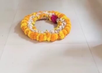 തോൽവിയിൽ കലിയടങ്ങുന്നില്ല ; ബിജെപി നേതാവിന്റെ വീടിനു മുൻപിൽ റീത്ത് വെച്ച് ഭീഷണി