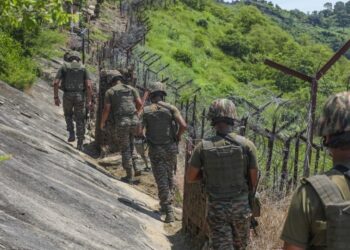 ജമ്മു കശ്മീരിലെ കുപ്‌വാരയിൽ കുഴിബോംബ് സ്‌ഫോടനം ; ഒരു സൈനികൻ വീരമൃത്യു വരിച്ചു