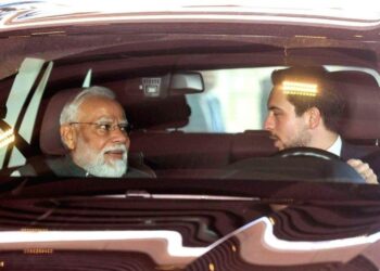 ഡ്രൈവർ അല്ല, ജോർദാൻ കിരീടാവകാശി! പ്രവാചകൻ മുഹമ്മദ് നബിയുടെ 42-ാം തലമുറയിലെ നേരിട്ടുള്ള പിൻഗാമി ; മോദിയോടൊപ്പം ഒരു സ്പെഷ്യൽ റൈഡ്