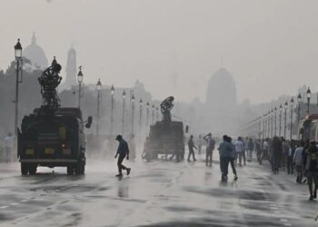 തൊഴിലാളികൾക്ക് 10,000 രൂപയുടെ ധനസഹായം ; വായു മലിനീകരണം മൂലമുള്ള തൊഴിൽ നഷ്ടം നികത്താൻ ഡൽഹി സർക്കാരിന്റെ നടപടി