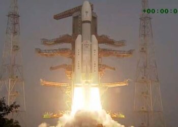 ചരിത്രം…ബാഹുബലി കുതിച്ചുയർന്നു;അമേരിക്കൻ ഉപഗ്രഹത്തെ ബഹിരാകാശത്തെത്തിച്ച് ഐഎസ്ആർഒ