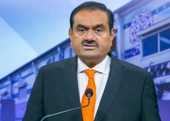 ഒരിക്കൽ ഇതുപോലെ ഒരു തുറമുഖം എന്റേതാകും’ നൂറ് രൂപയുമായി വീട് വിട്ട് ലോകം കീഴടക്കിയവൻ;അദാനി നമ്മളുദ്ദേശിച്ച ആളല്ല