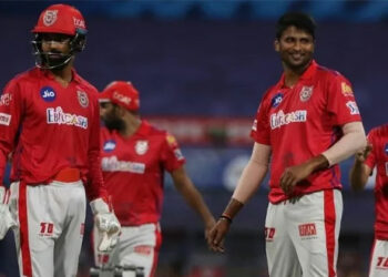 ഒരു കാലത്ത് ഏറ്റവും കിടിലൻ ഓൾ റൗണ്ടറാകും എന്ന് കരുതപെട്ടവൻ, വിരമിക്കൽ പ്രഖ്യാപിച്ച് ഇന്ത്യൻ താരം