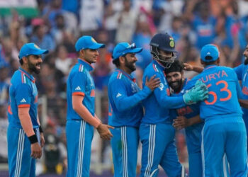 ടി20 ലോകകപ്പ് ലക്ഷ്യം; ജോലിഭാരം കുറയ്ക്കാൻ രണ്ട് സൂപ്പർതാരങ്ങൾക്ക് വിശ്രമം; അയാൾ ഇനി വൈറ്റ് ബോൾ ക്രിക്കറ്റ് കളിക്കില്ല; റിപ്പോർട്ട്