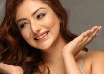 ആ ഇന്ത്യൻ താരം എനിക്ക് പിന്നാലെയായിരുന്നു; ടി20 ലോകകപ്പിന് മുൻപ് വമ്പൻ വെളിപ്പെടുത്തലുമായി ബോളിവുഡ് നടി