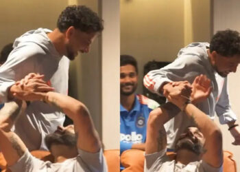 ‘ഇംപാക്റ്റ് പ്ലെയർ ഓഫ് ദി സീരീസ്’അവാർഡ് തൂക്കിയ കുൽദീപിനെ ട്രോളി കോഹ്ലി; വീഡിയോ കാണാം