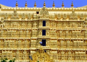 പത്മനാഭസ്വാമിയുടെ പൊന്നിലും കണ്ണുവെച്ചു;സ്വർണക്കൊള്ളയിൽ പ്രവാസി വ്യവസായിയുടെ കൂടുതൽ മൊഴി