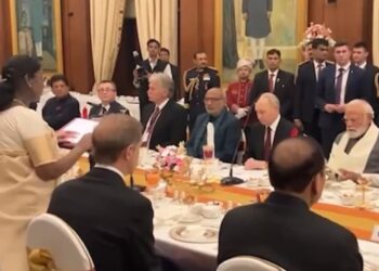 കശ്മീരി കുങ്കുമം മുതൽ അസം തേയില വരെ ; പുടിന് സ്നേഹസമ്മാനങ്ങളുമായി മോദിയുടെ യാത്രയയപ്പ് ; 2026 ഉച്ചകോടിക്കായി മോദിയെ റഷ്യയിലേക്ക് ക്ഷണിച്ച് പുടിൻ