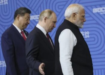 ലോകസമാധാനത്തിനായി ഇന്ത്യയും ചൈനയും റഷ്യയും ഒന്നിച്ചുനിൽക്കണം ; പുടിന്റെ ഇന്ത്യാ സന്ദർശനത്തിൽ ശുഭാപ്തി വിശ്വാസമെന്ന് ചൈന