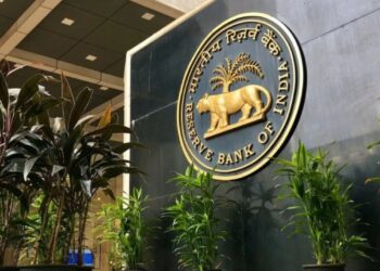 ആഗോള സാഹചര്യങ്ങൾ പ്രതികൂലമാണ്, പക്ഷേ ഇന്ത്യൻ സമ്പദ്‌വ്യവസ്ഥ അടുത്ത വർഷവും ഉയർന്ന വളർച്ച കൈവരിക്കും : ആർ‌ബി‌ഐ റിപ്പോർട്ട്