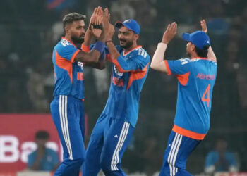 ആ രണ്ടു പേരെയും കാത്തിരിക്കുന്നത് വമ്പൻ പണി, ഇപ്പോൾ കാണിക്കുന്നത് മണ്ടത്തരം: റോബിൻ ഉത്തപ്പ