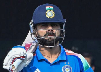 ജയ്‌സ്വാളിനെ ചൊറിഞ്ഞ ബാർട്ട്മാൻ വിരാടിനെ കണ്ട് വിരണ്ട നിമിഷം, മുണ്ടൂർ മാടനെ ചൊറിഞ്ഞ് പണി മേടിച്ച കോശിയുടെ അവസ്ഥയാണ് എതിരാളികൾക്ക് ഇനി ; കുറിപ്പ് വൈറൽ