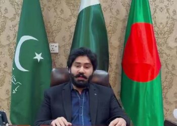 ബംഗ്ലാദേശിനെ തൊട്ടാൽ പാകിസ്താൻ മിസൈലുകളും ഞങ്ങളും അകലെയല്ലെന്ന് ഓർക്കുക; ഇന്ത്യക്കെതിരെ യുദ്ധ ഭീഷണിയുമായി ഷെരീഫിന്റെ അനുയായി