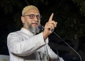 ഹിജാബ് ധരിച്ച ഒരു സ്ത്രീ ഇന്ത്യൻ പ്രധാനമന്ത്രിയാകുന്ന ഒരു ദിവസം വരുമെന്ന് ഒവൈസി ; കുറിയ്ക്ക് കൊള്ളുന്ന മറുപടിയുമായി ബിജെപി