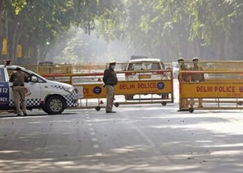 ഡൽഹി പോലീസും ലോറൻസ് ബിഷ്‌ണോയി സംഘവും തമ്മിൽ ഏറ്റുമുട്ടൽ ; രണ്ട് പേർ അറസ്റ്റിൽ