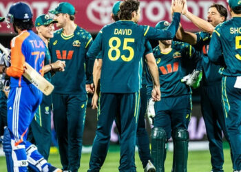 സ്റ്റാർക്കില്ല, കമ്മിൻസില്ല; വമ്പൻമാരില്ലാതെ ഓസ്‌ട്രേലിയ ലോകകപ്പിന്; മിച്ചൽ മാർഷ് നയിക്കുന്ന പടയിൽ സർപ്രൈസ് നീക്കങ്ങൾ