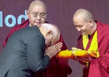 127 വർഷത്തെ കാത്തിരിപ്പിന് വിരാമം; ബുദ്ധന്റെ തിരുശേഷിപ്പുകൾ ഭാരതത്തിന്റെ മണ്ണിൽ തിരിച്ചെത്തി; ചരിത്ര മുഹൂർത്തമെന്ന് പ്രധാനമന്ത്രി