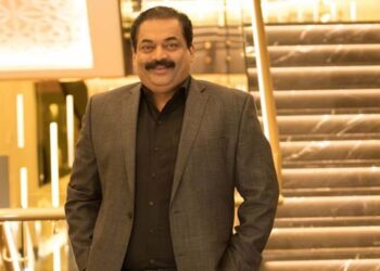 കോൺഫിഡന്റ് ഗ്രൂപ്പ് ഉടമ ഡോ. സി ജെ റോയ് ജീവനൊടുക്കി; സംഭവം ഓഫീസിൽ റെയ്ഡ് നടക്കുന്നതിനിടെ