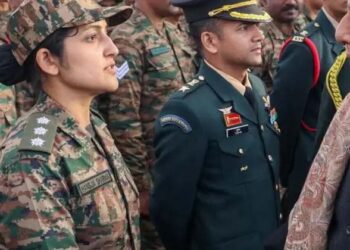 ഇന്ത്യൻ സൈന്യത്തിന്റെ രുദ്ര പോർവിമാനത്തിൻറെ ആദ്യ വനിതാ പൈലറ്റ്  ;ആകാശസീമകളിൽ പുതിയ ചരിത്രമെഴുതി ഹൻസജ