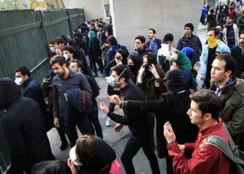 ഇറാനിൽ പ്രതിസന്ധി തീർത്ത് വൻ പ്രതിഷേധങ്ങൾ ; പിന്നിൽ മൊസാദ് എന്ന് സൂചന ; ഞങ്ങൾ ഒപ്പമുണ്ടെന്ന് മൊസാദിന്റെ പരസ്യ പിന്തുണ