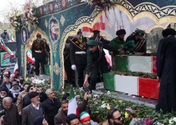 ഇറാനിൽ ചോരപ്പുഴ; 5000 പേർ കൊല്ലപ്പെട്ടെന്ന് സ്ഥിരീകരണം; കുർദിഷ് മേഖലകളിൽ വംശഹത്യയെന്ന് റിപ്പോർട്ട്; വിറച്ച് ടെഹ്‌റാൻ!