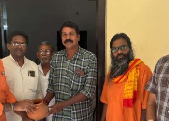 കുംഭമേളയിലേക്ക് ആവശ്യമായ മുഴുവൻ കലശകുടങ്ങളും കേരള കുംഭാര സഭ സൗജന്യമായി നൽകും