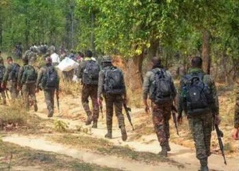 ആയുധം ഉപേക്ഷിച്ച കമ്യൂണിസ്റ്റ് ഭീകരർ ഇനി കുടുംബനാഥന്മാർ, വന്ധ്യംകരണ ശസ്ത്രക്രിയ തിരുത്തി പുതുജീവിതത്തിലേക്ക്